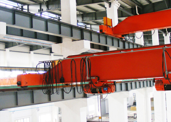 Προσανατολισμένος προς τη μηχανή ενιαίος υπερυψωμένος γερανός γεφυρών ανελκυστήρων δοκών ηλεκτρικός 5 τόνος